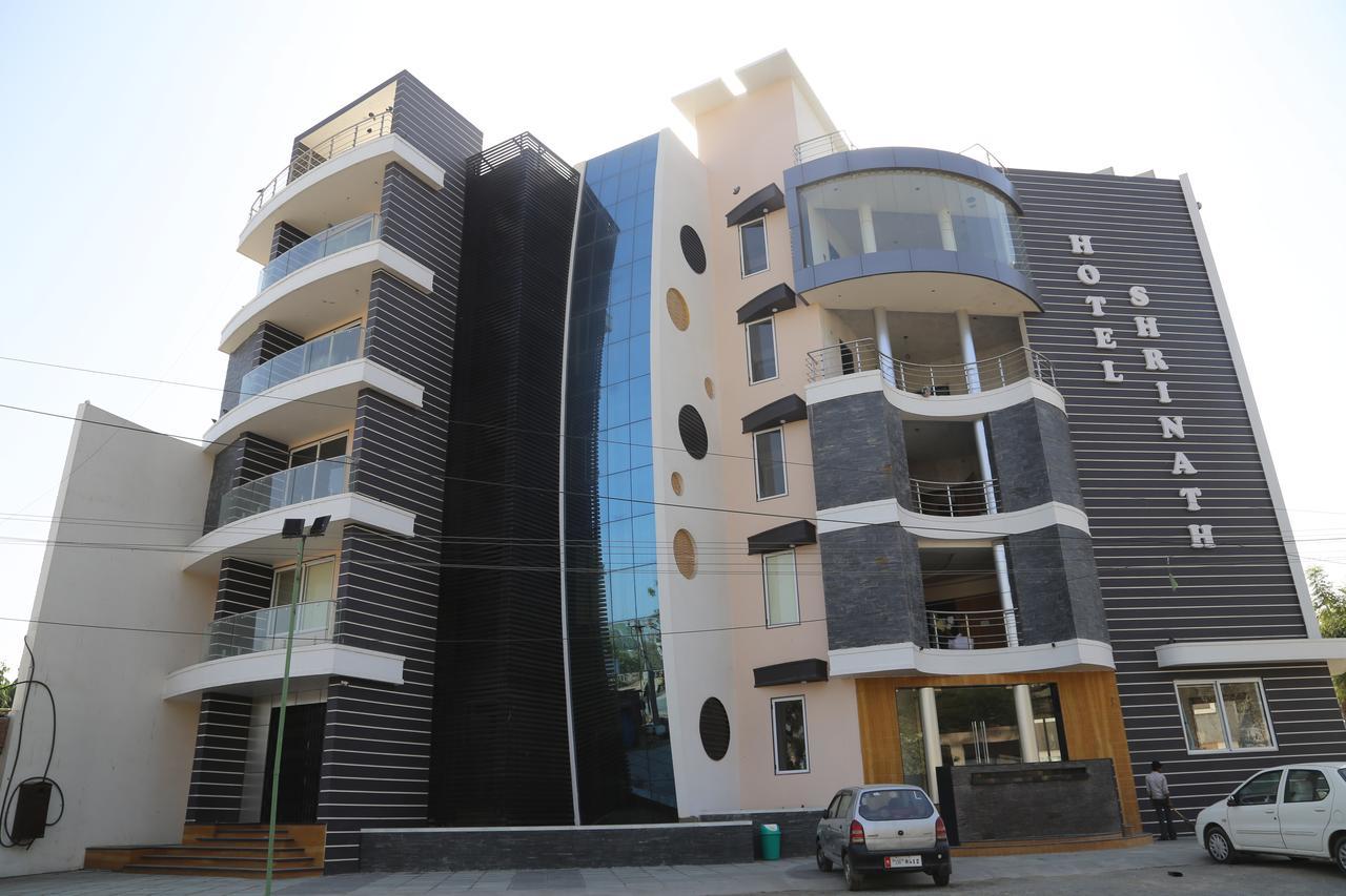 Hotel Shrinath Abu Road Luaran gambar